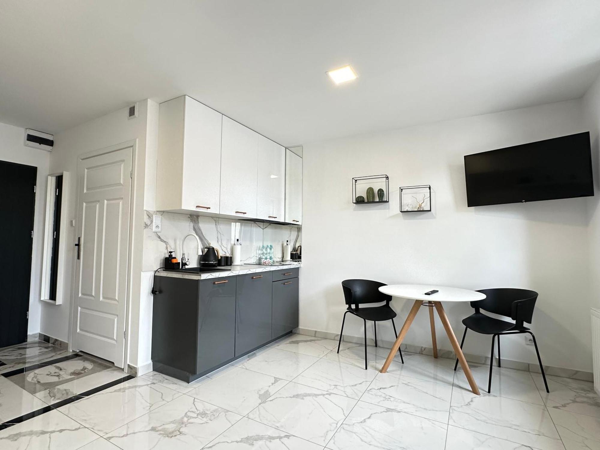 Moveen! Wynajem Apartamentow We Wroclawiu! 10 Minut Od Centrum 외부 사진